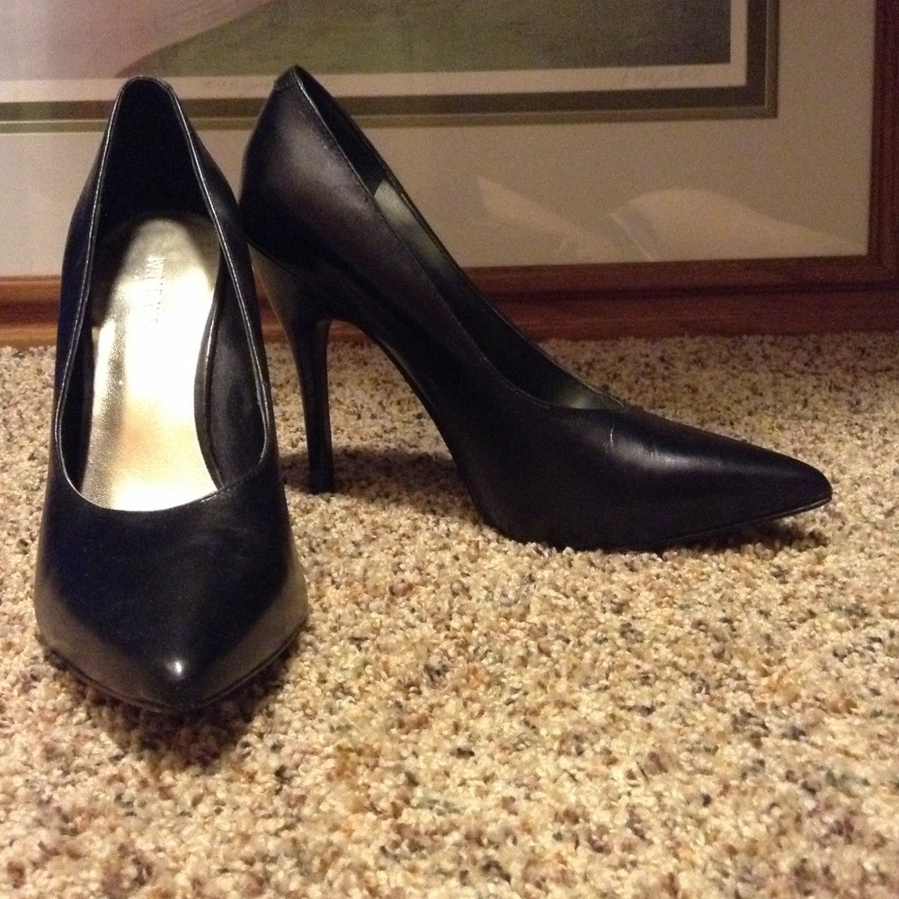 Nine West Pointed Toe Pumps